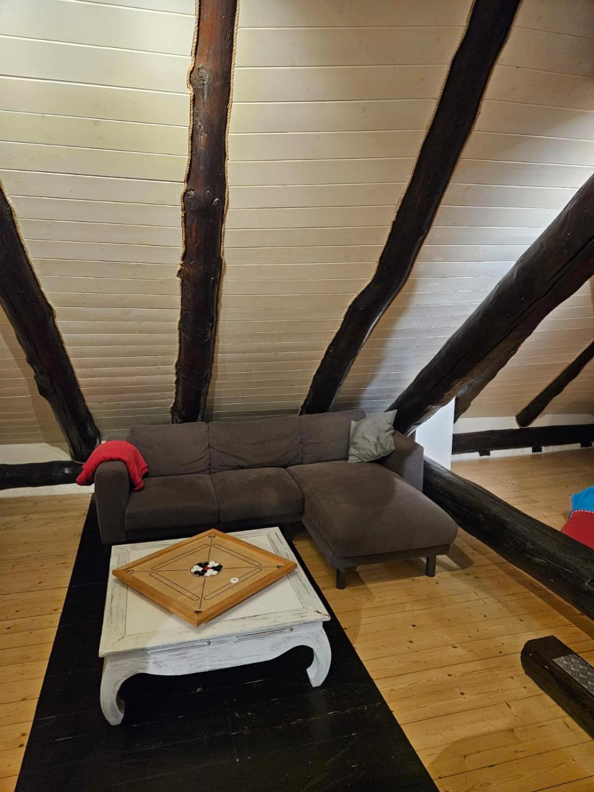 Апартаменты Airolo With Private Parking Экстерьер фото
